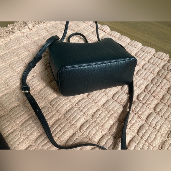 NWOT Calvin Klein Gabrianna Mini Bubble Lamb Bag in Black - Picture 5 of 11